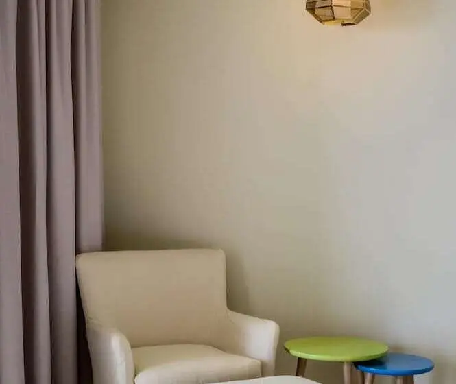 سوییت جونیور با چشمانداز دریا, Baobab Tree Hôtel & Spa