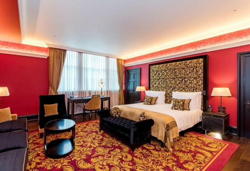 주니어 스위트, L Oscar London