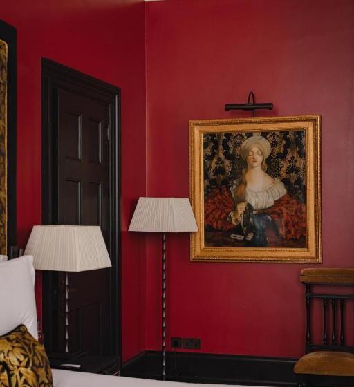 Junior Suite, L Oscar London