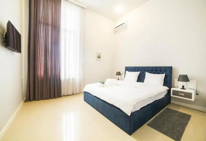 Quarto standard, River S