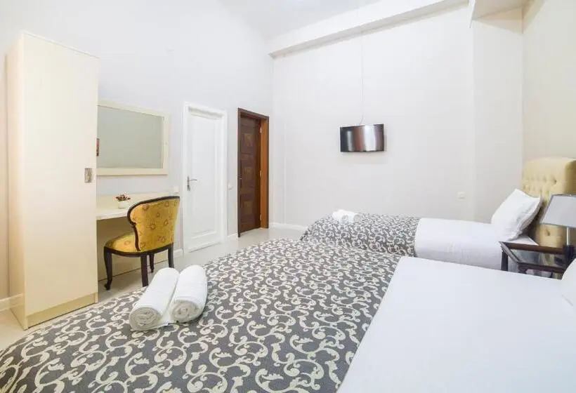 Quarto Familiar, River S