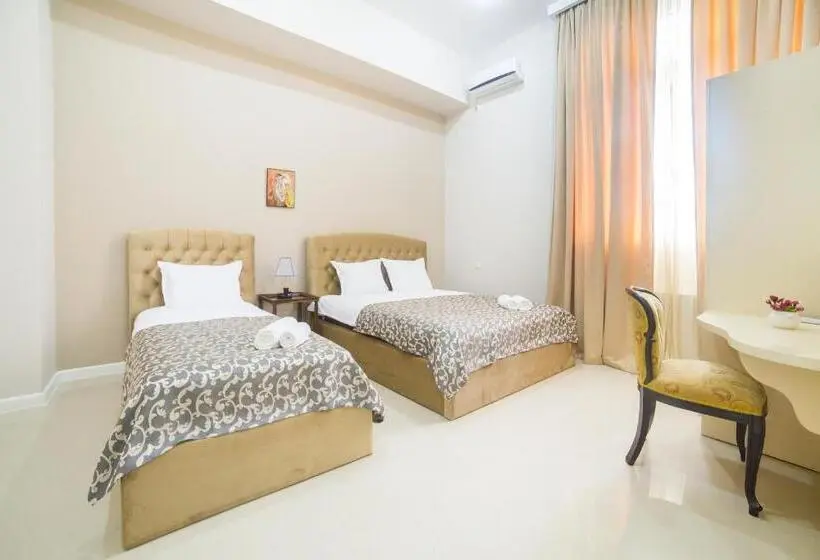 Quarto Familiar, River S