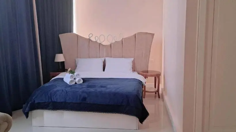 Suite com Varanda, River S
