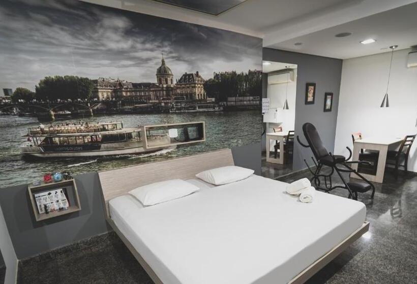 스위트, Paris Motel