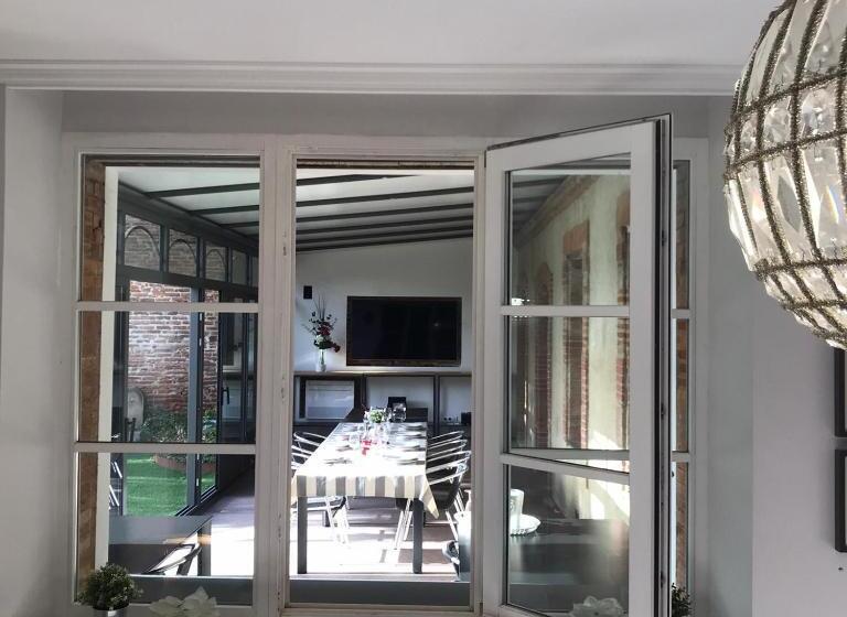 Дом 1 Спальня, Croix De Pastel