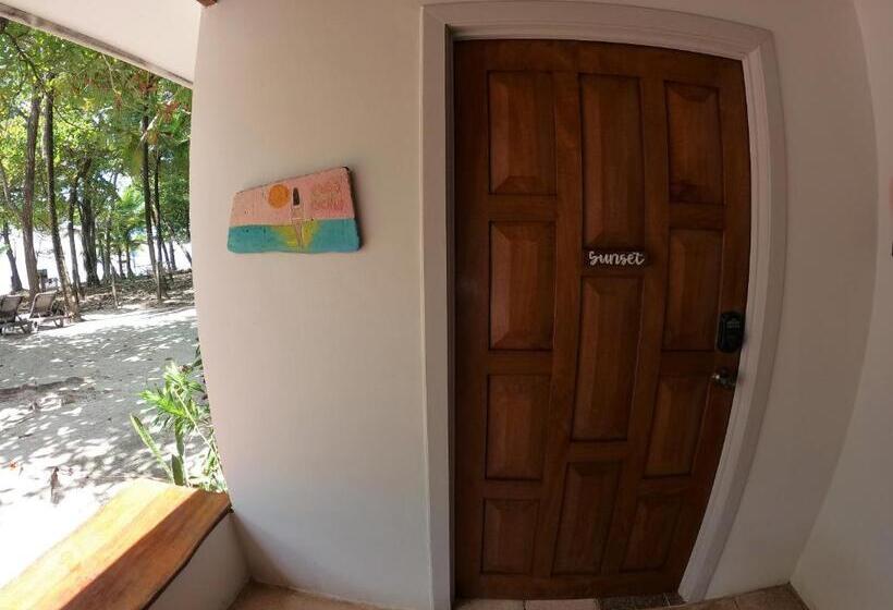Номер Deluxe, Casa Cecilia Beach Front