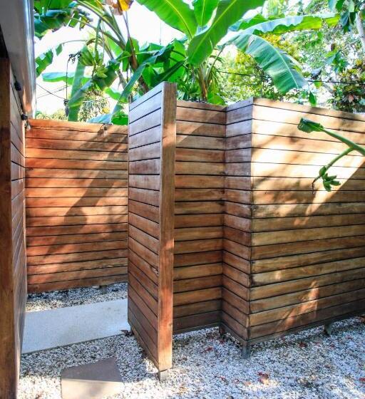 סטודיו סטנדרטי נוף לגינה, Casa Cecilia Beach Front