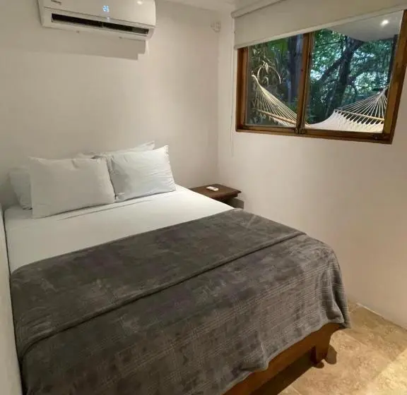 اتاق یک تخته با چشم‌انداز باغ, Casa Cecilia Beach Front
