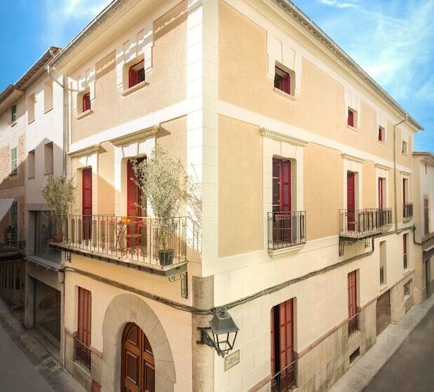 جناح جونيور, Lluna Aqua Soller  Adults Recommended