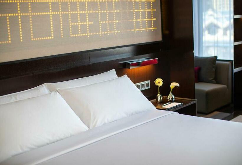 اتاق اجرایی, Renaissance Shenyang West