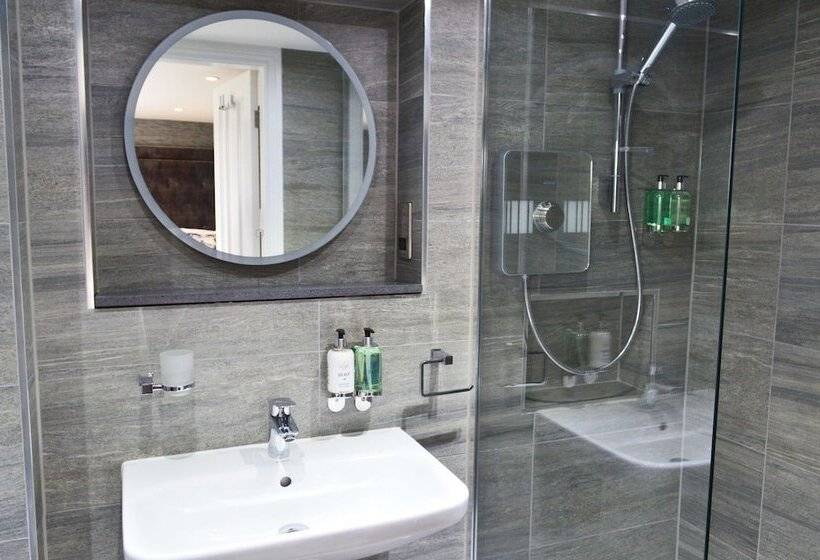 Номер Deluxe, The Lord Street Hotel; Bw Signature Collection