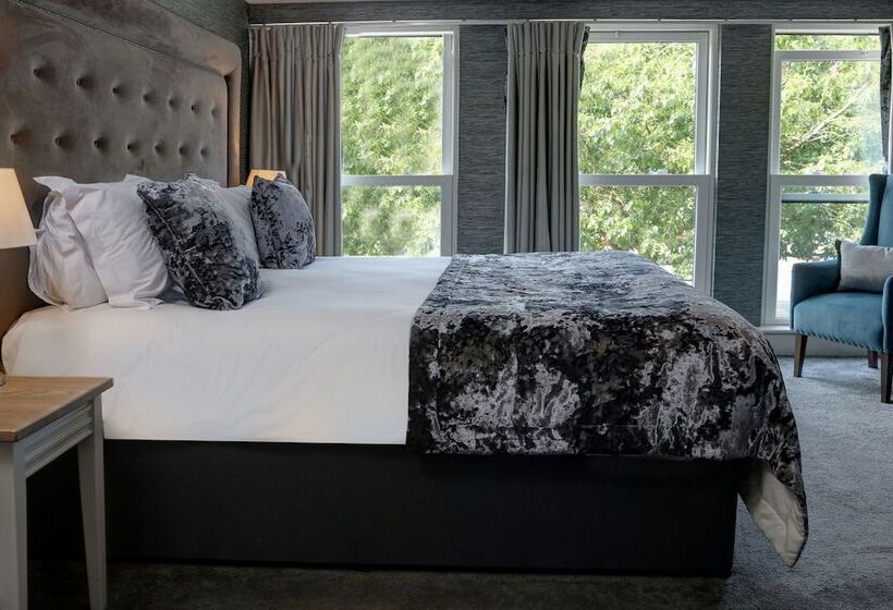 Номер Deluxe, The Lord Street Hotel; Bw Signature Collection