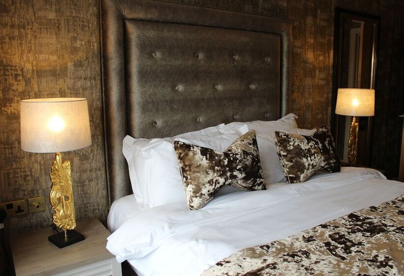 Номер Deluxe, The Lord Street Hotel; Bw Signature Collection