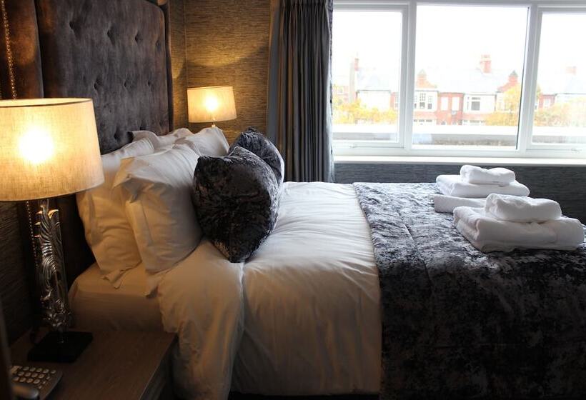 Номер Superior, The Lord Street Hotel; Bw Signature Collection