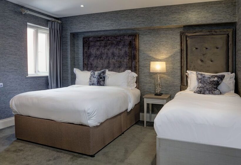 Номер Deluxe, The Lord Street Hotel; Bw Signature Collection