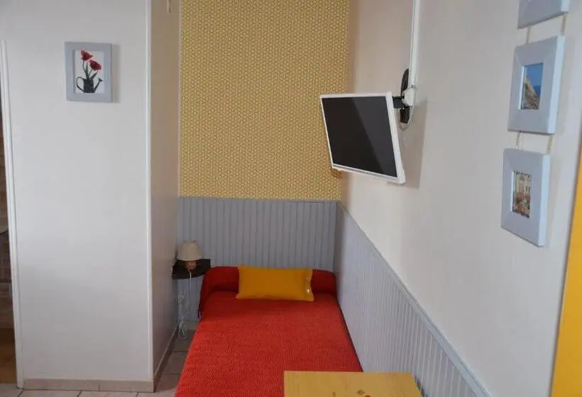Standard Kolmen Hengen Huone Jaettu kylpyhuone, Chez Benat