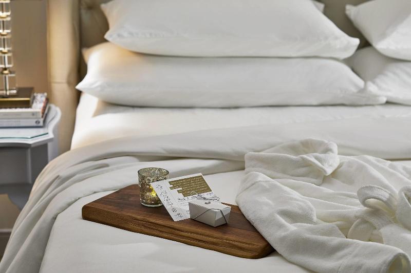 اتاق استاندارد با تخت بزرگ, The Edwin Hotel, Autograph Collection