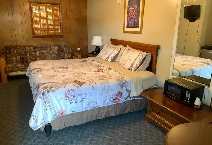 キングサイズベッドのスタンダードルーム, Phillips Historic Motel & Cottages