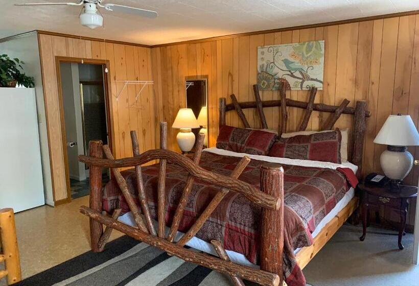 キングサイドベッドのスタンダードワンルーム, Phillips Historic Motel & Cottages