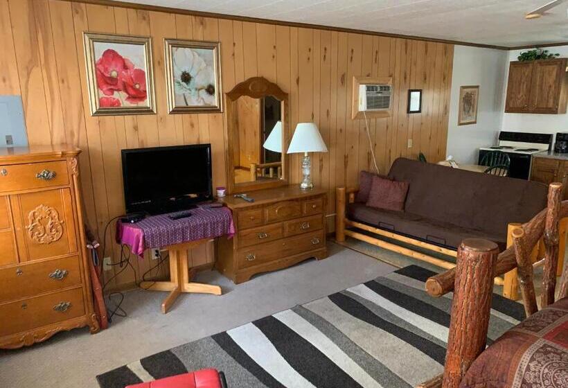 キングサイドベッドのスタンダードワンルーム, Phillips Historic Motel & Cottages