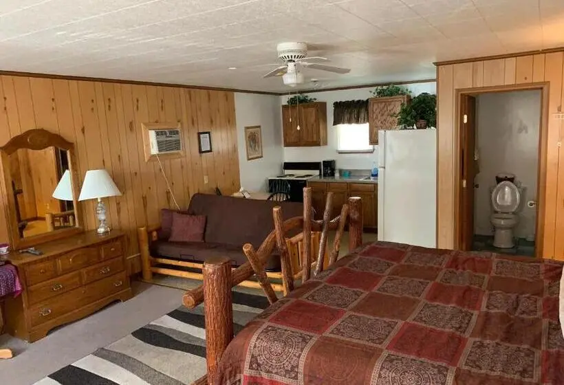 キングサイドベッドのスタンダードワンルーム, Phillips Historic Motel & Cottages