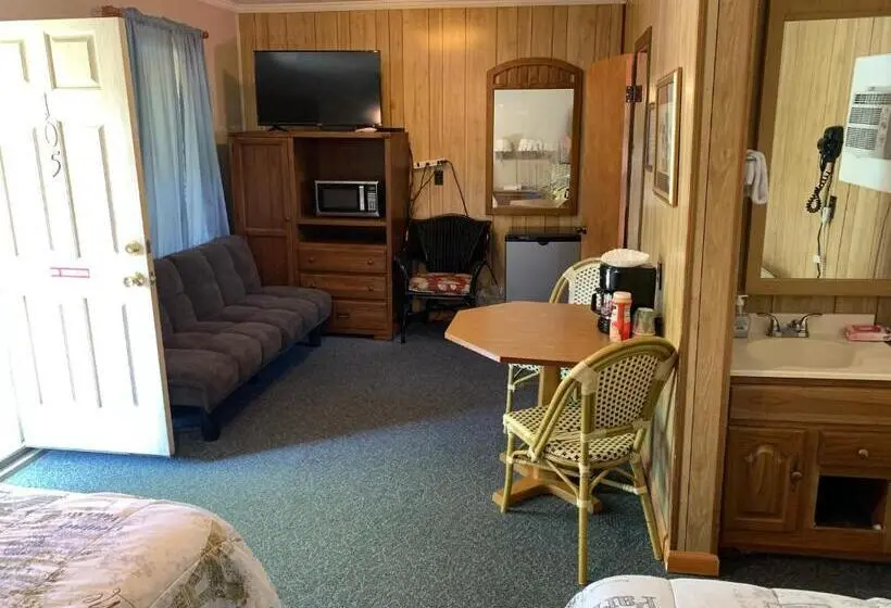 ファミリールーム, Phillips Historic Motel & Cottages