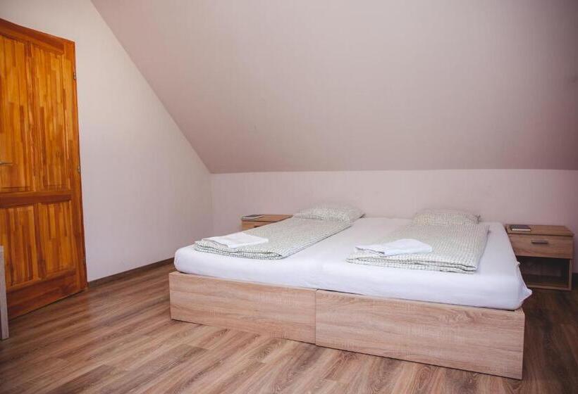 带1个卧室的公寓, King Arthur Panzió