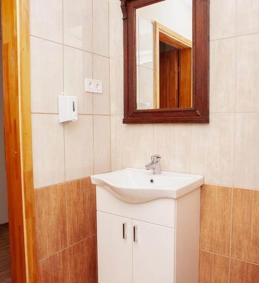 标准间, King Arthur Panzió