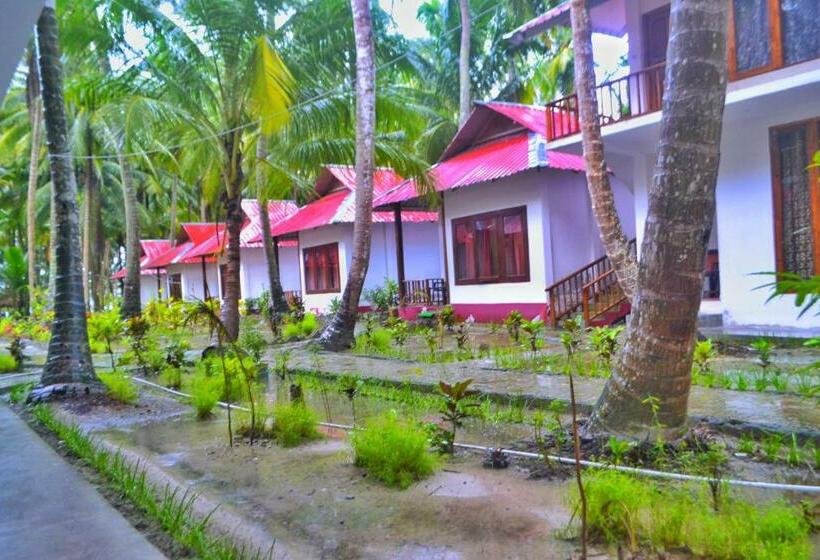 کابین, Crossbill Beach Resort