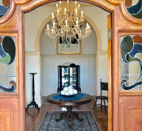 اتاق استاندارد, Bakenskraal Ostrich Palace