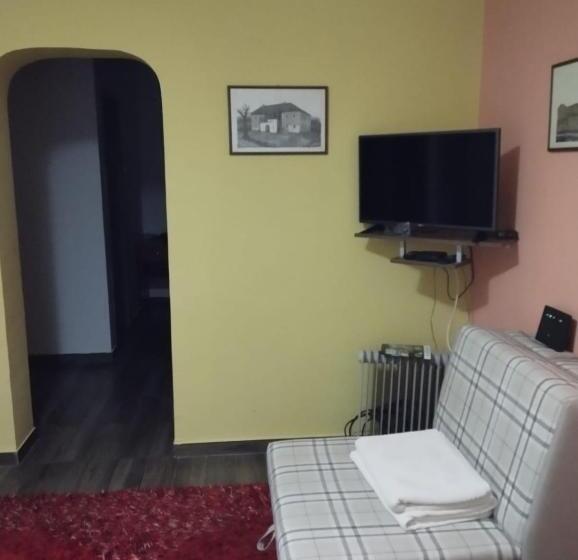 سوییت, Guesthouse Bato