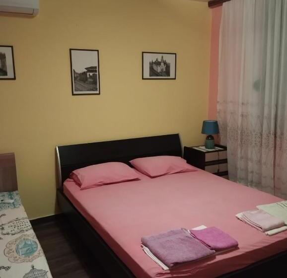 اتاق استاندارد سه نفره, Guesthouse Bato