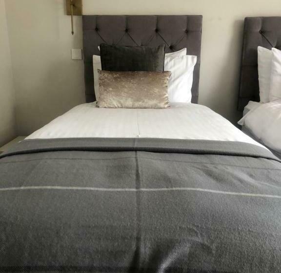 スタンダードルーム, The Tannochbrae