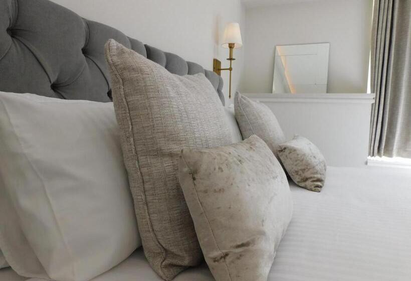 スタンダードルーム, The Tannochbrae