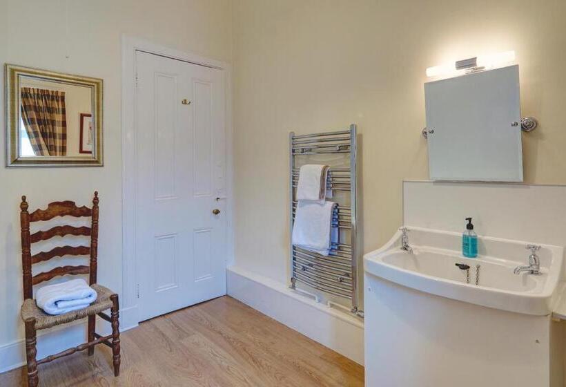 スーペリアールーム, The Tannochbrae