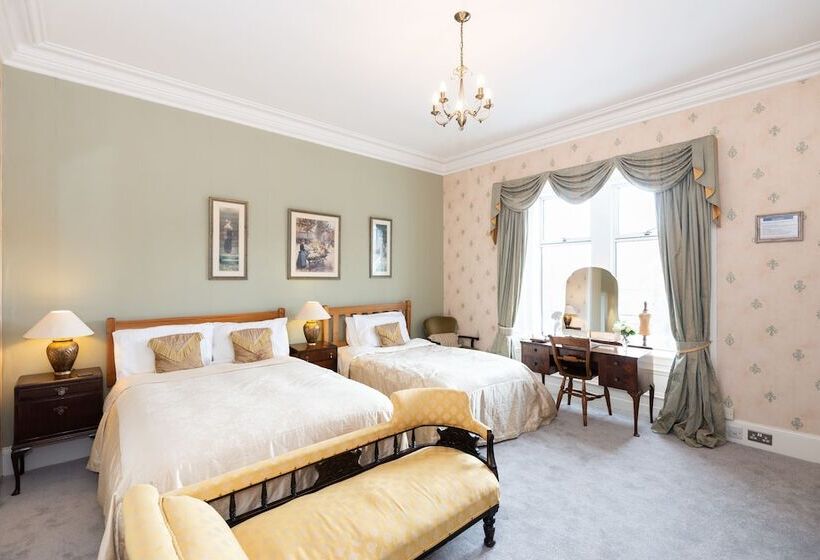 スーペリアールーム, The Tannochbrae