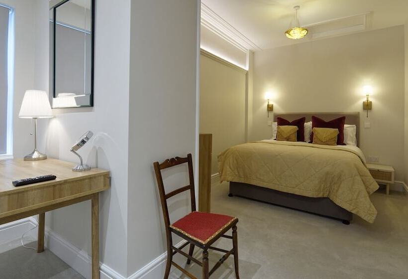 スタンダードルーム, The Tannochbrae