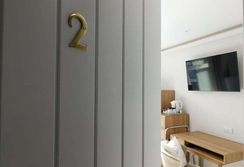 スーペリアールーム, The Tannochbrae