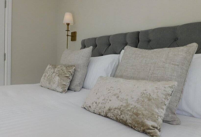 スーペリアールーム, The Tannochbrae