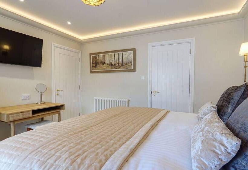 スーペリアールーム, The Tannochbrae