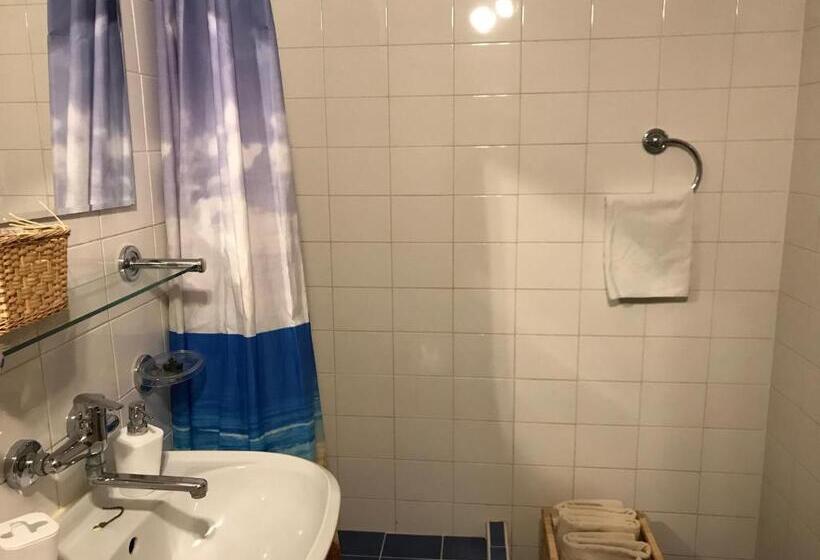 豪华房间, Club M.k.m. Modra