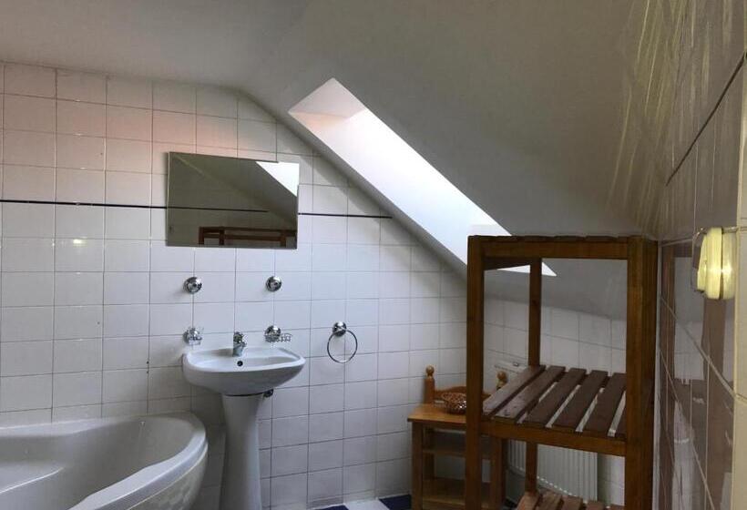 豪华家庭房间, Club M.k.m. Modra