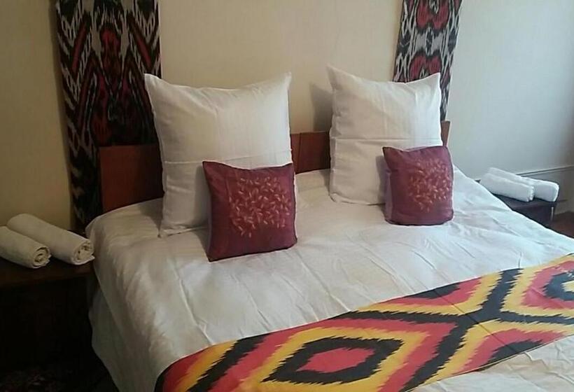 חדר אקונומי, Umarxon