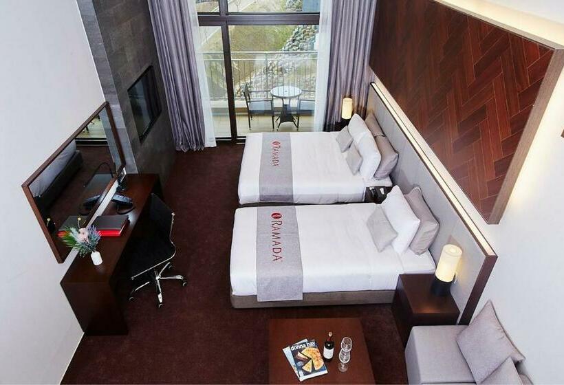 غرفة ديلوكس عائلية, Pyeongchang Ramada Hotel & Suite By Wyndham