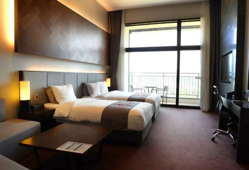 Deluxe-perhehuone, Ramada Hotel & Suites By Wyndham Gangwon Pyeongchang