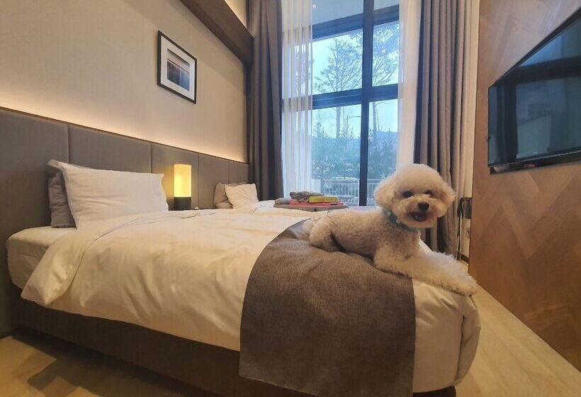 Номер Стандарт, Pyeongchang Ramada Hotel & Suite By Wyndham