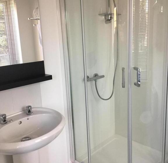 غرفة ديلوكس سرير كينج, The Tiger   Formerly Cassia Rooms