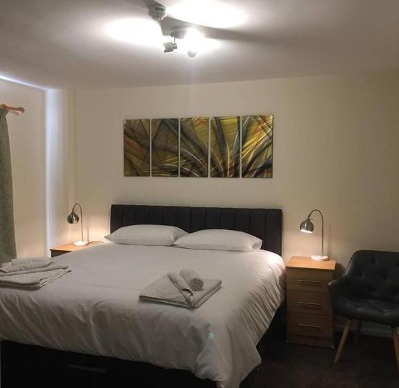 غرفة ديلوكس سرير كينج, The Tiger   Formerly Cassia Rooms