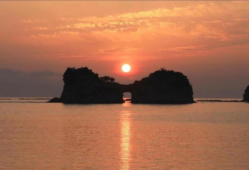 Семейный Полулюкс, 和みの宿いろり