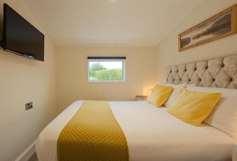 Одноместный Номер Вид на Сад, The Waterfront